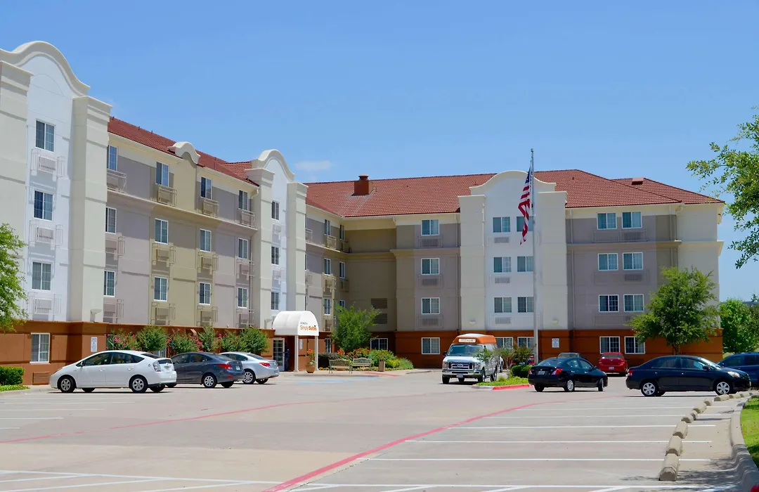 Sonesta Simply Suites Dallas Las Colinas-1