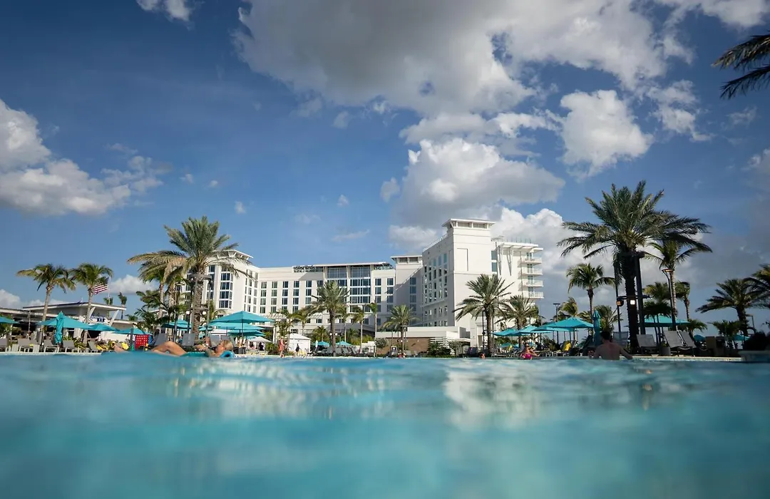 Sunseeker Resort Florida Gulf Coast, Curio Collection Hilton-1