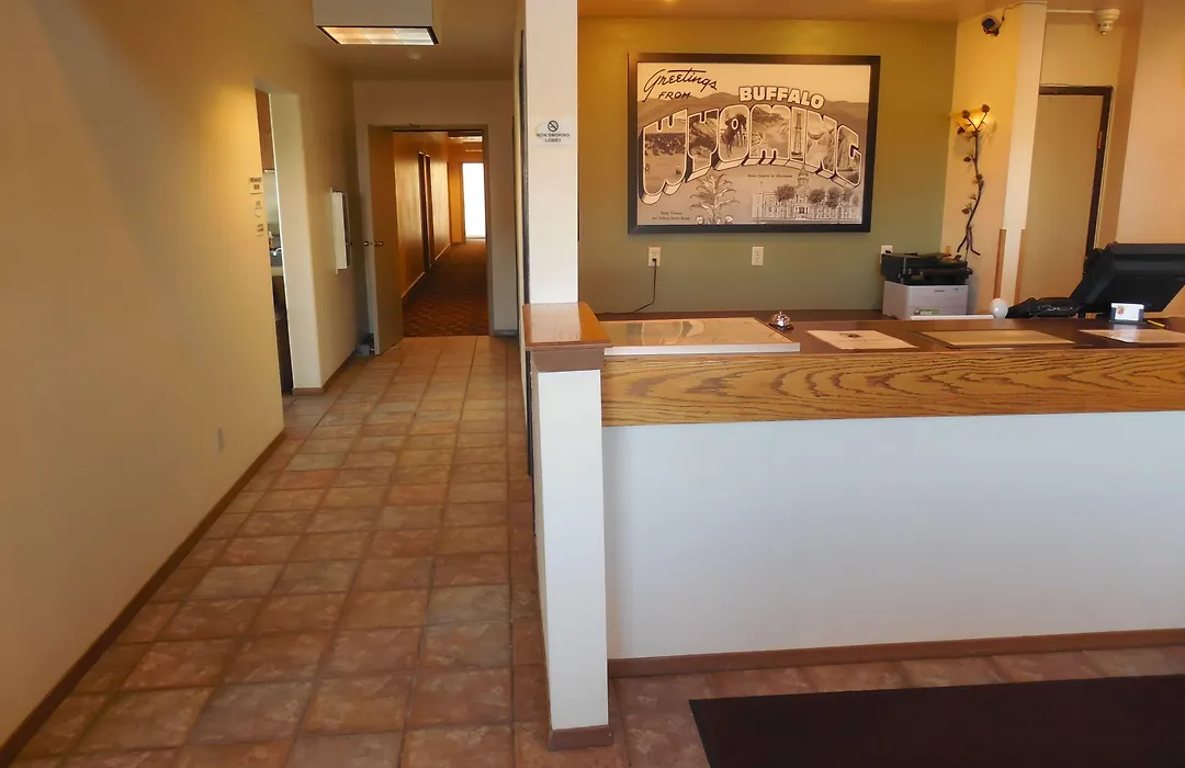Super 8 By Wyndham Buffalo-1