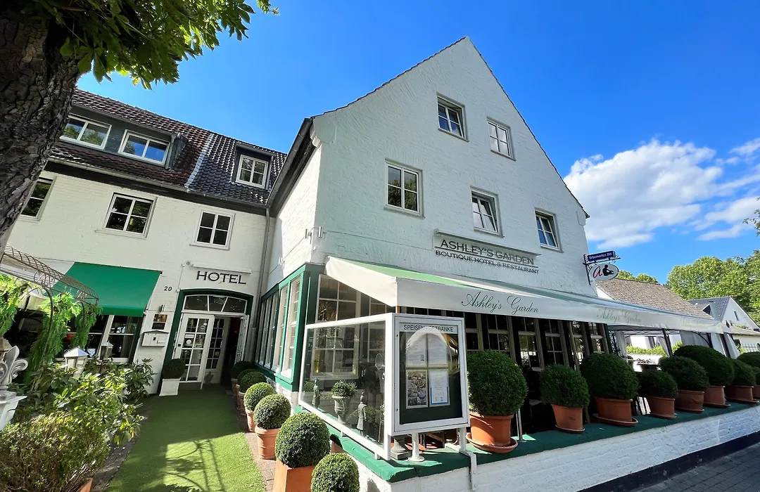 Boutique Hotel Ashley'S Garden-1