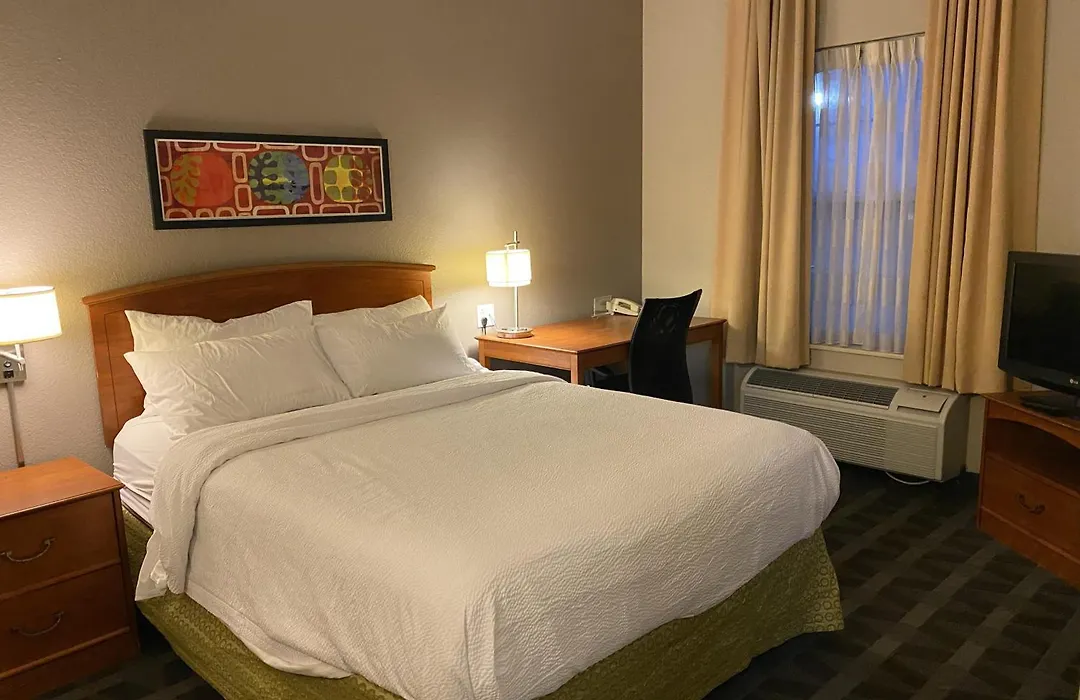 Mainstay Suites Middleburg Heights Cleveland Airport-1