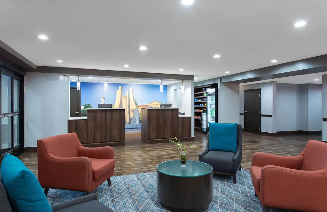 Best Western Plus Lafayette Hotel University Area-1
