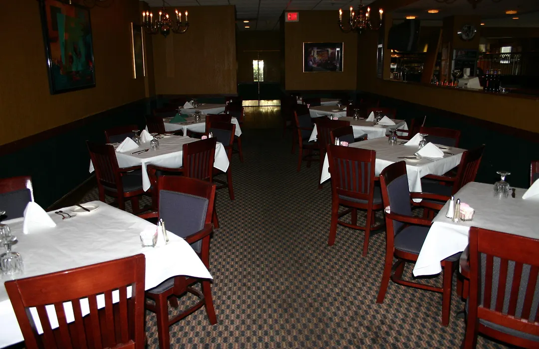 Maron Hotel & Suites-1