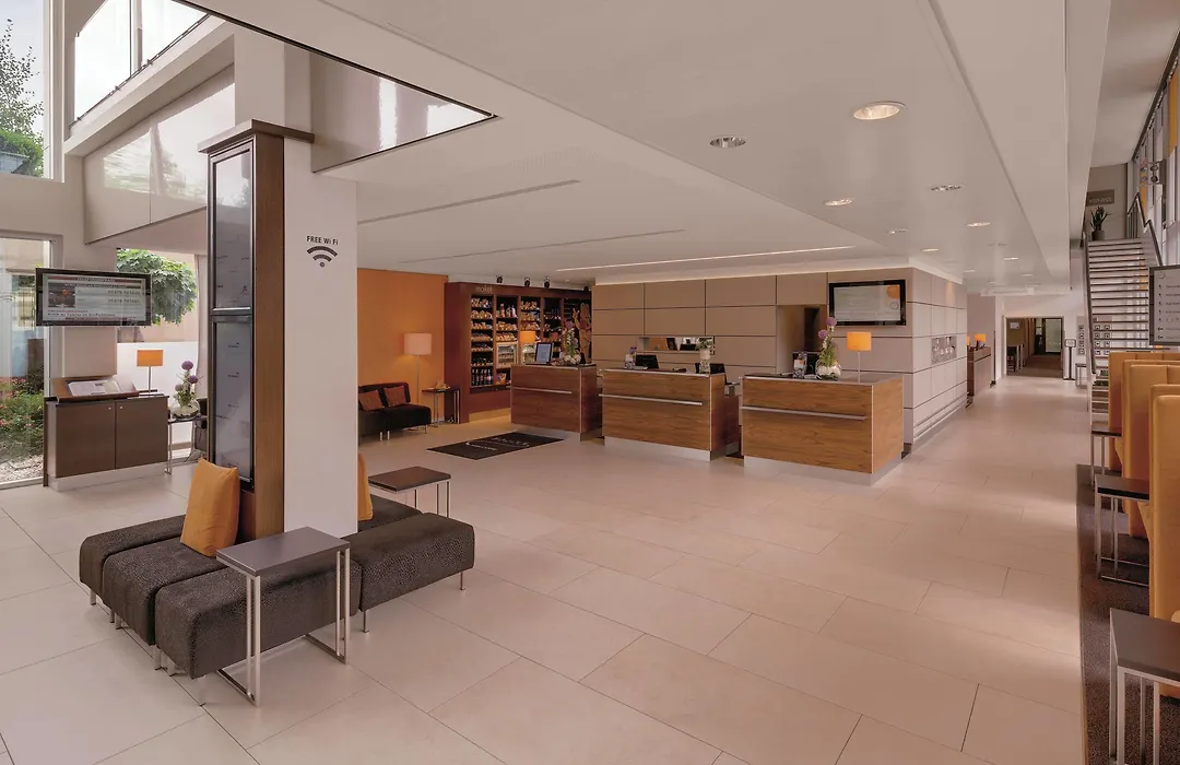 Courtyard By Marriott Linz-1