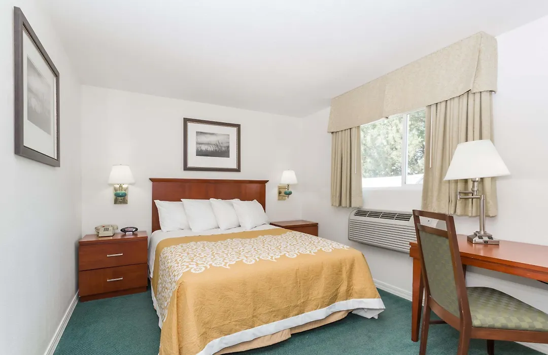 Days Inn By Wyndham Kimball-1