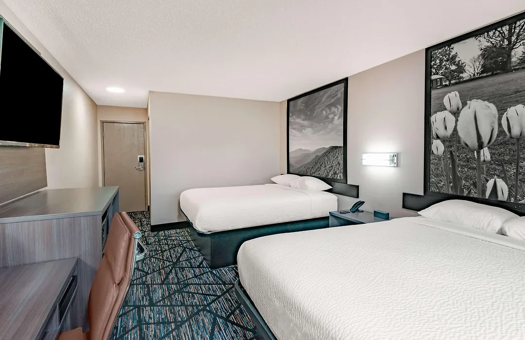 Super 8 By Wyndham Charlottesville-1