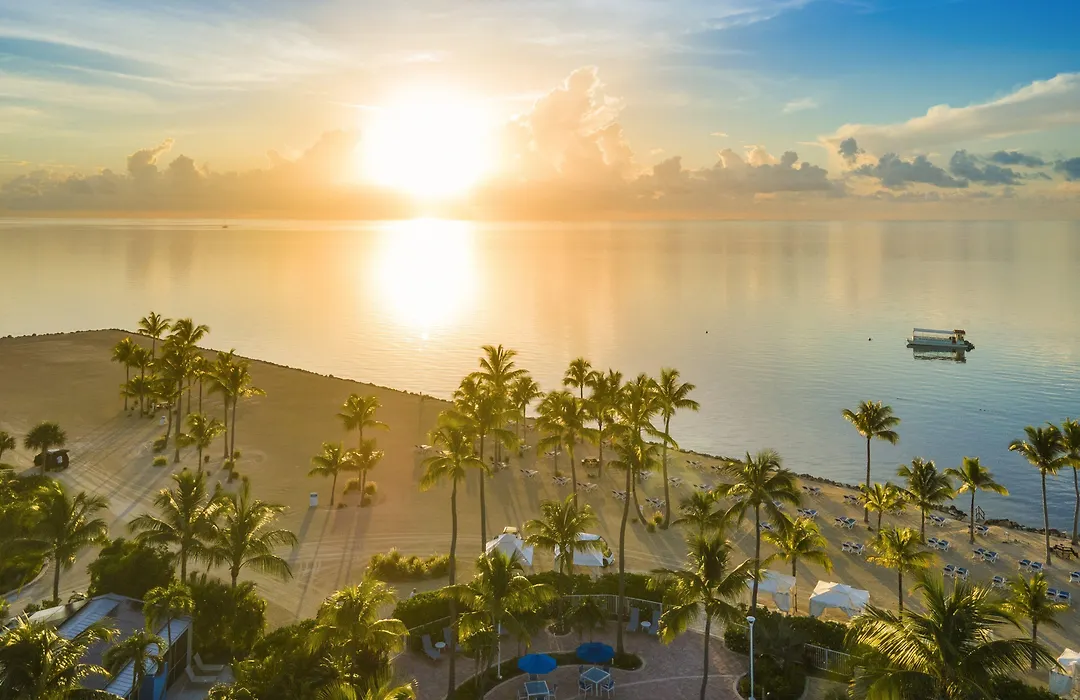 Islander Resort-1