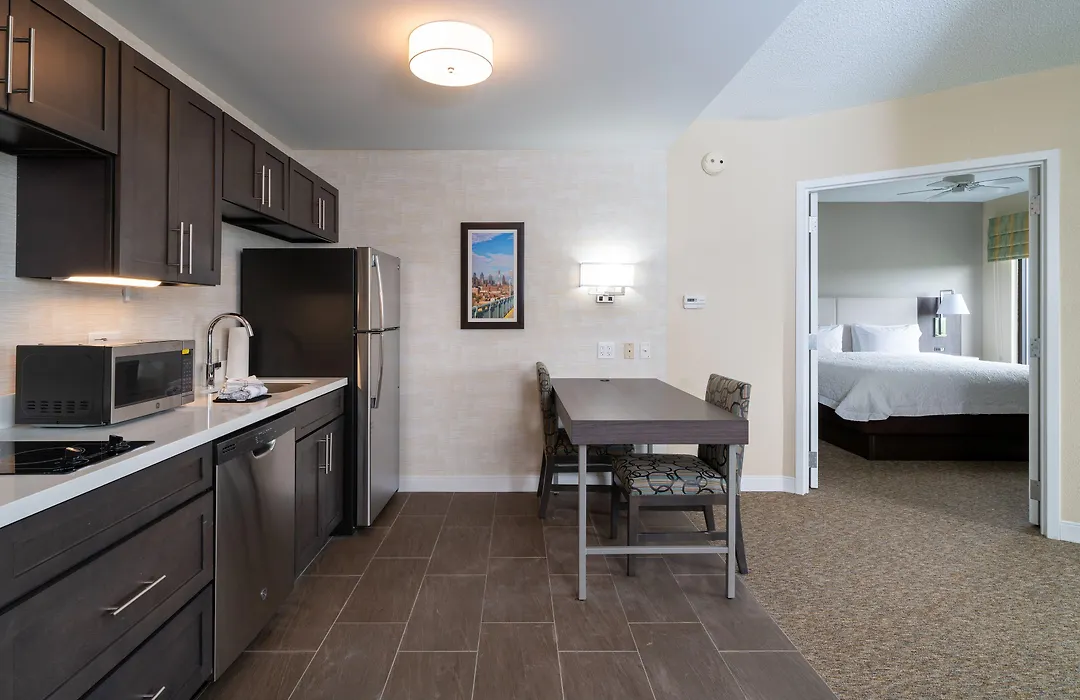 Hampton Inn & Suites Valley Forge/Oaks-1