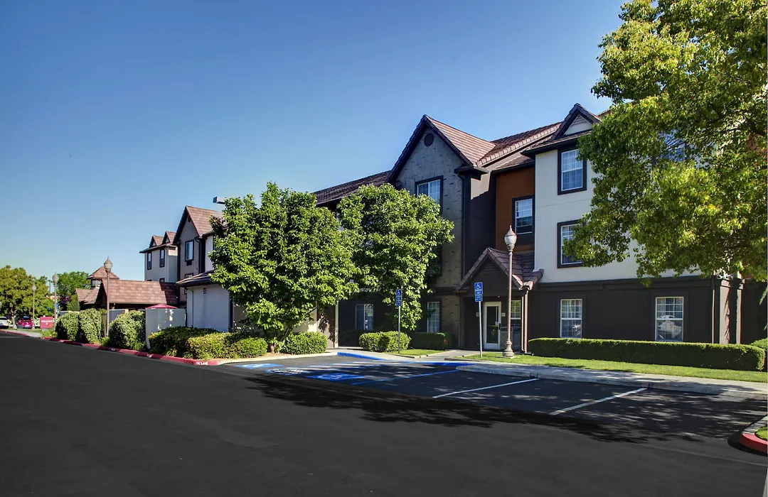 Towneplace Suites Fresno-1