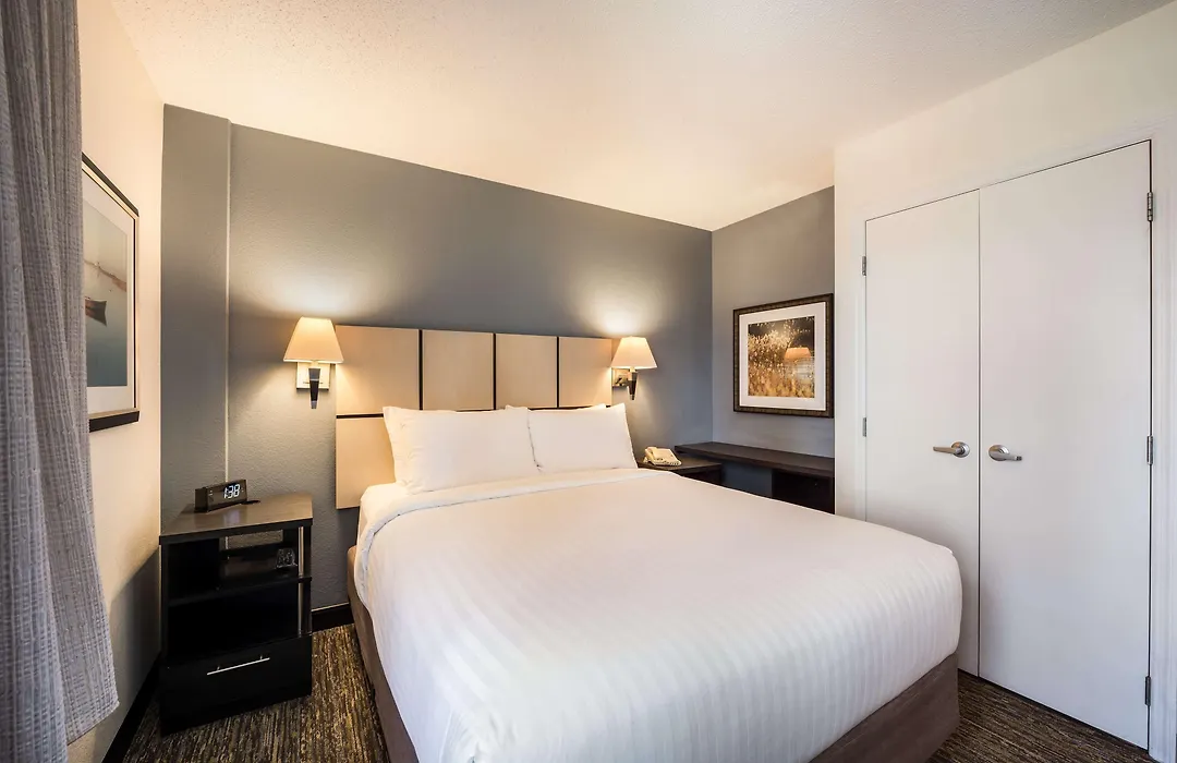 Sonesta Simply Suites Silicon Valley Santa Clara-1