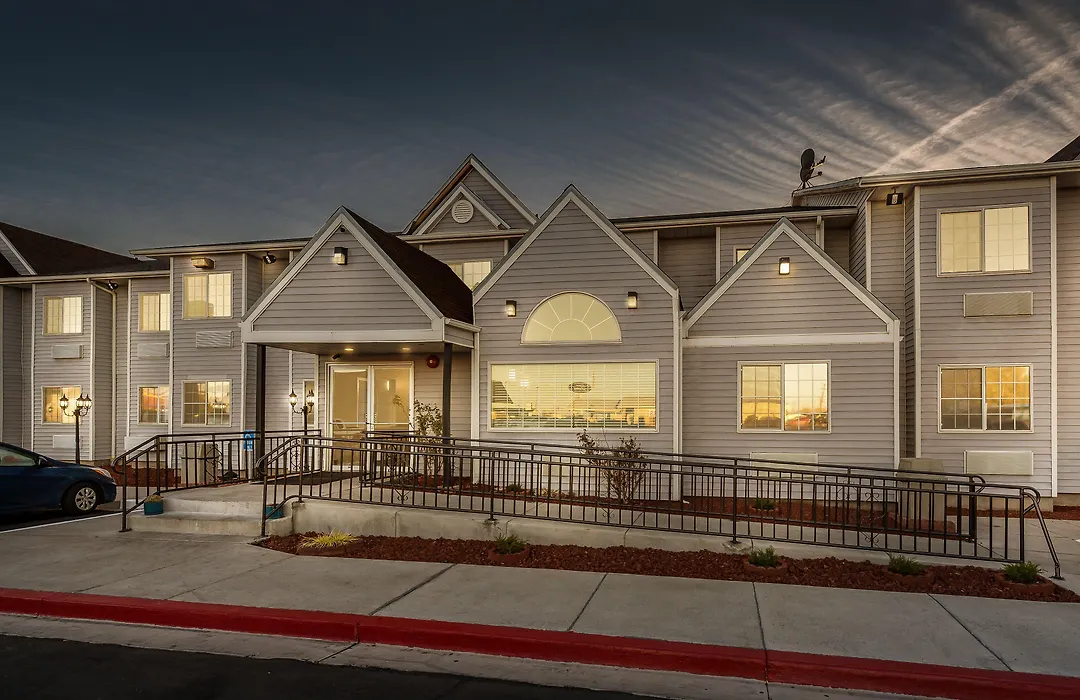 Quality Inn & Suites Near Nas Fallon-1