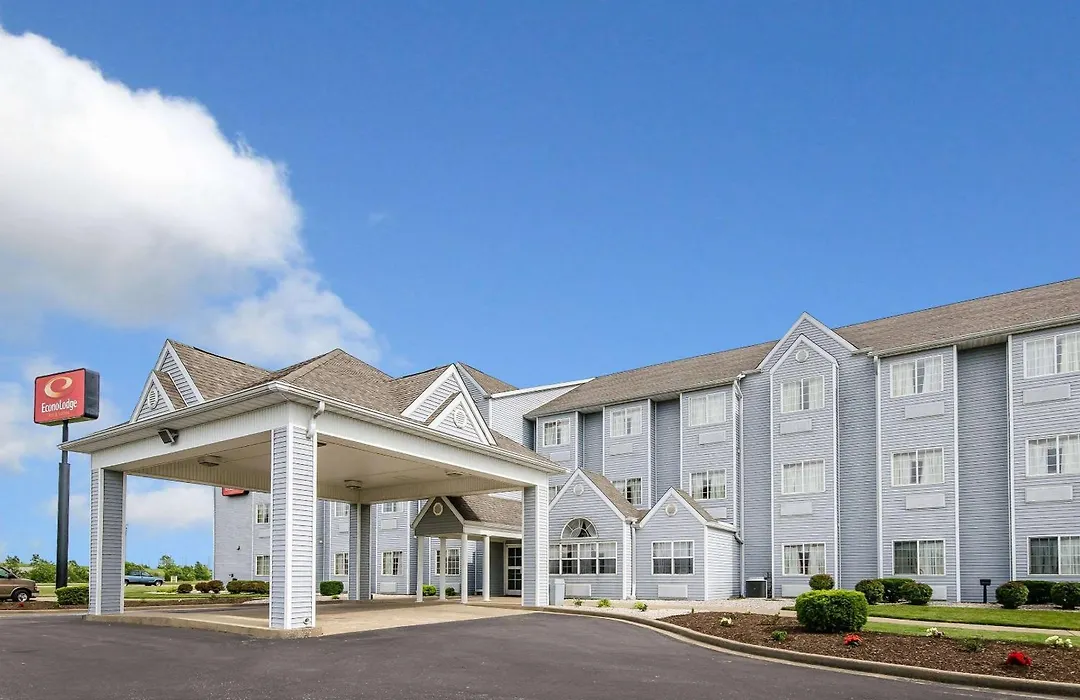 Econo Lodge Inn & Suites Evansville East-1