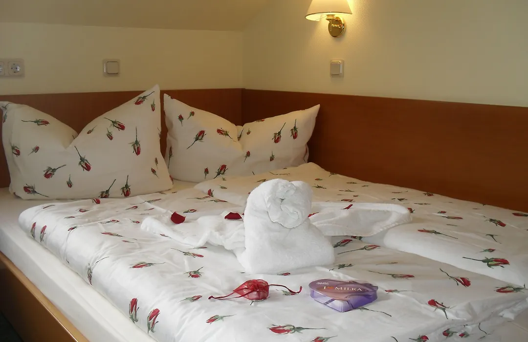 Landhotel Dresden-1