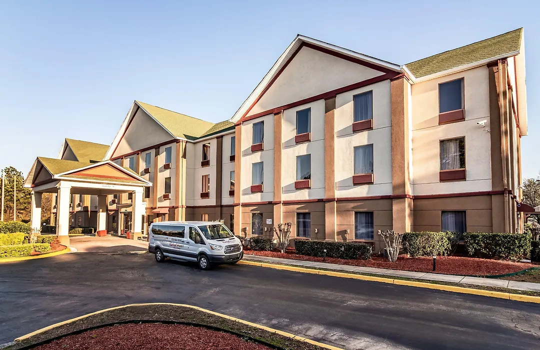 Red Roof Plus+ & Suites Atlanta Airport South-1