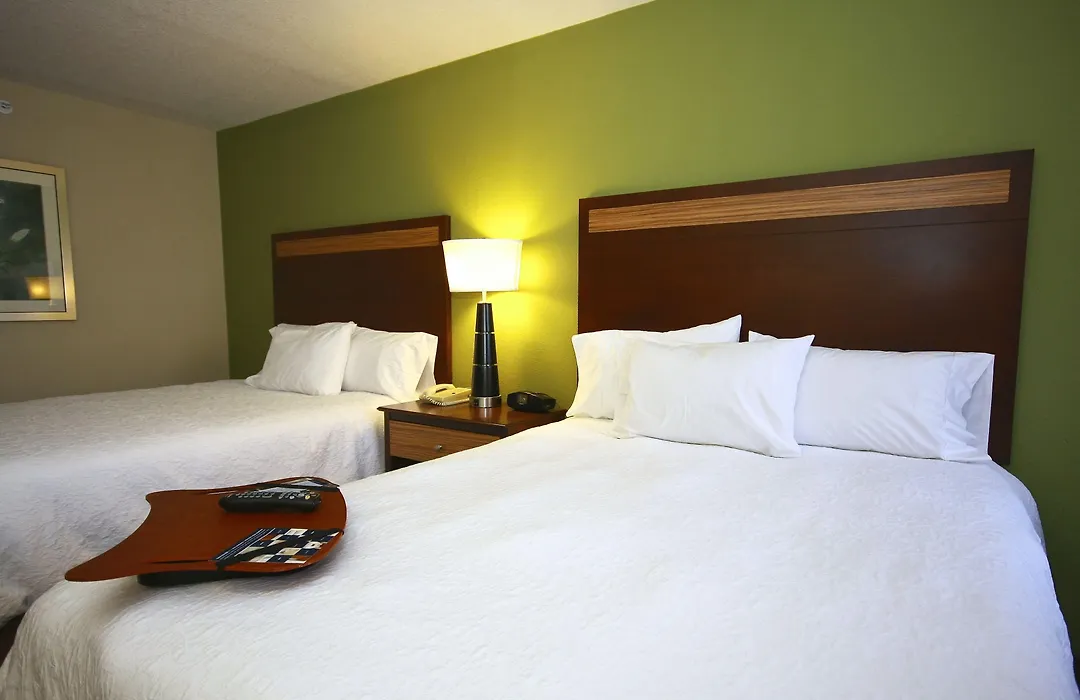 Hampton Inn & Suites Fort Myers Beach/Sanibel Gateway-1