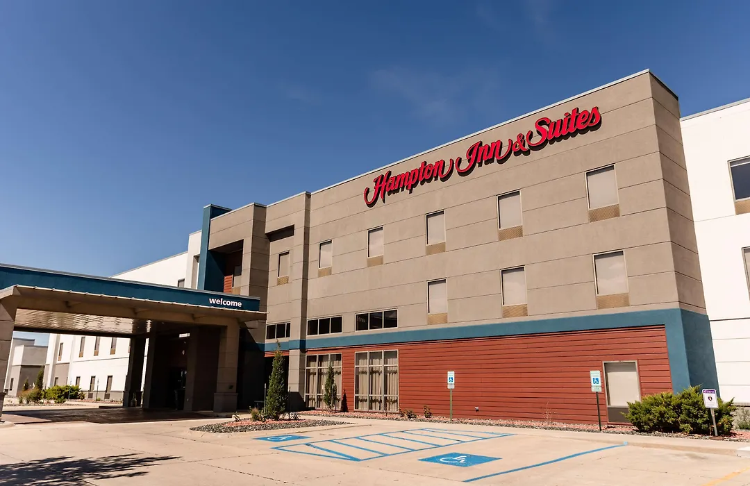 Hampton Inn & Suites Scottsbluff-1