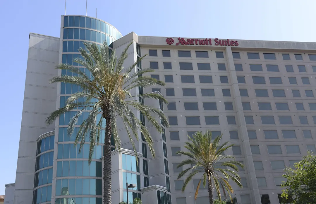 Anaheim Marriott Suites-1