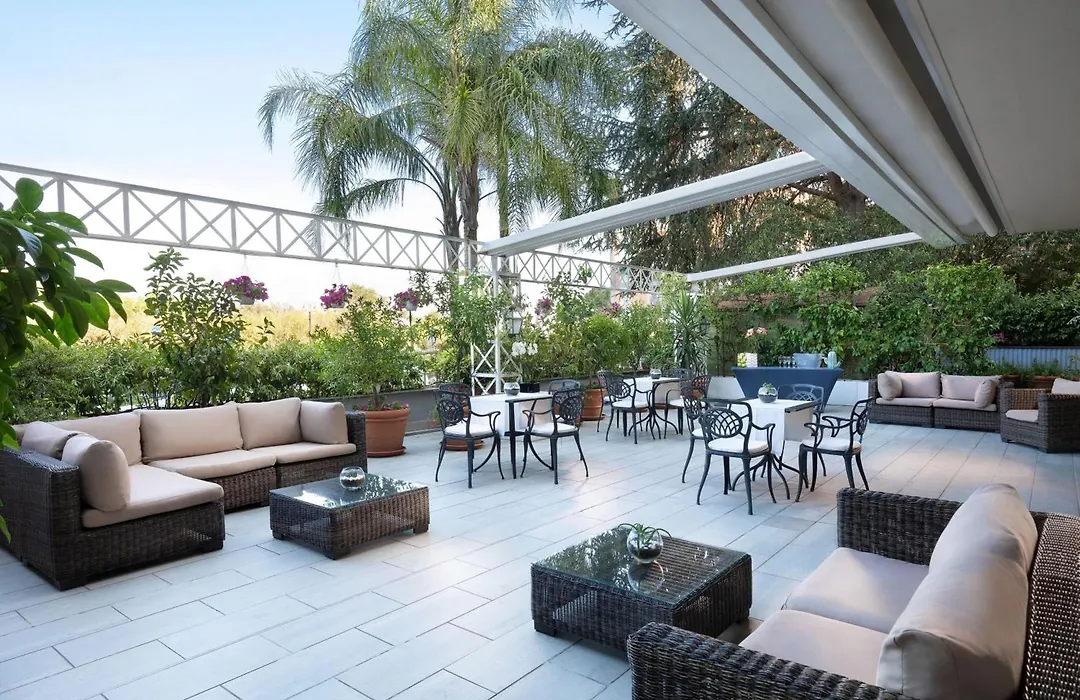 Courtyard By Marriott Rome Central Park-1