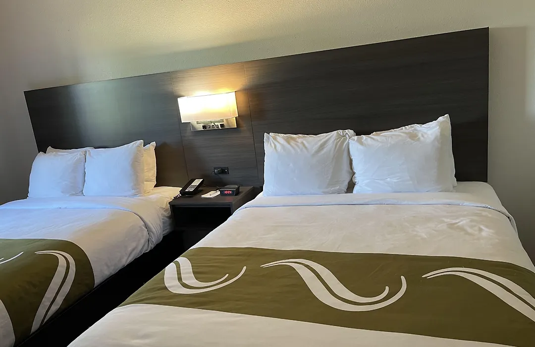 Quality Suites Tulsa I-44-1