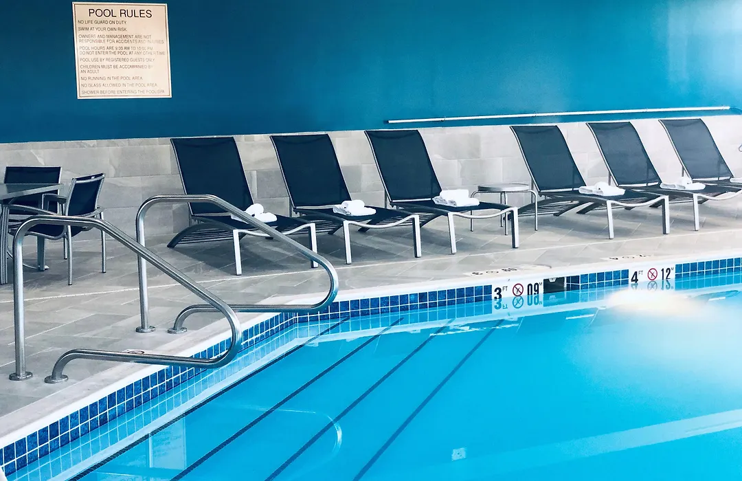 Hampton Inn Youngstown-North-1