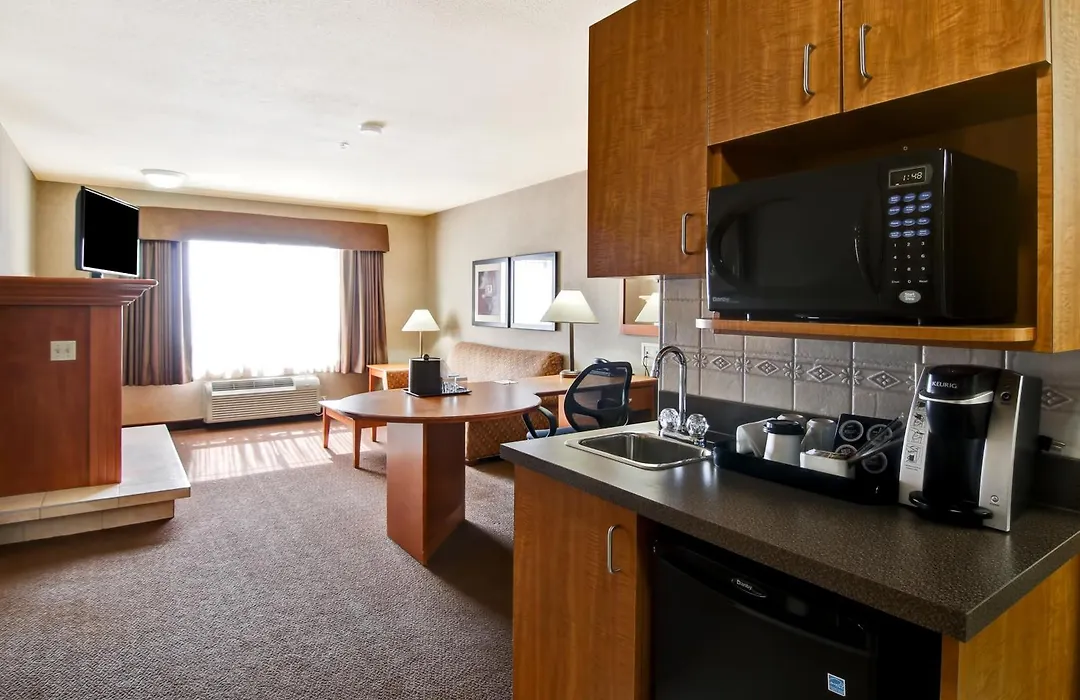 Canalta Hotel Brooks-1