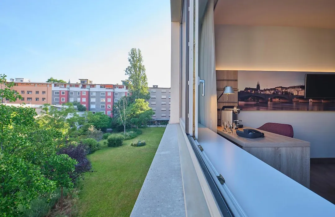 Essential By Dorint Basel City-1
