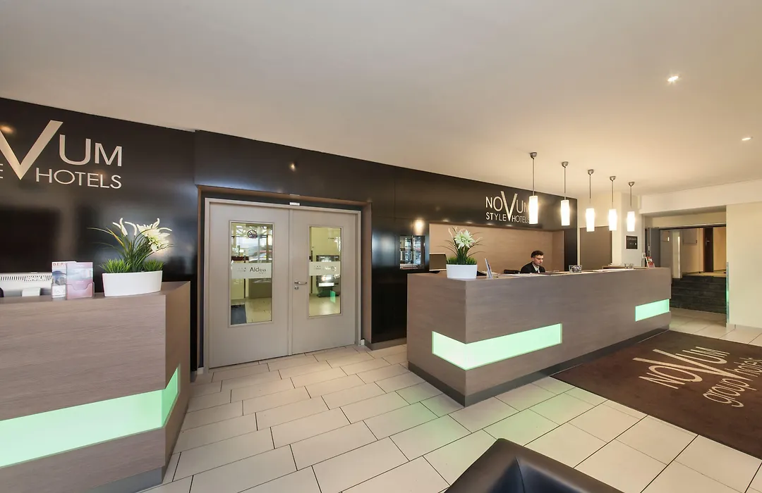 Novum Hotel Aldea Berlin Centrum-1