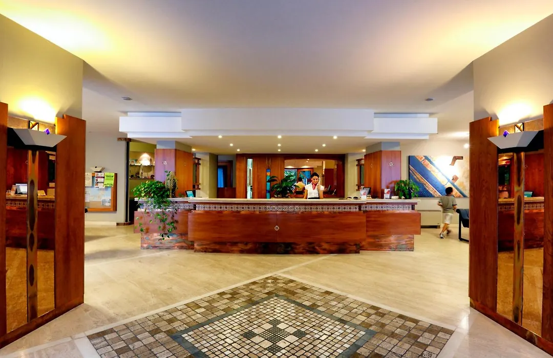Grand Hotel President-1