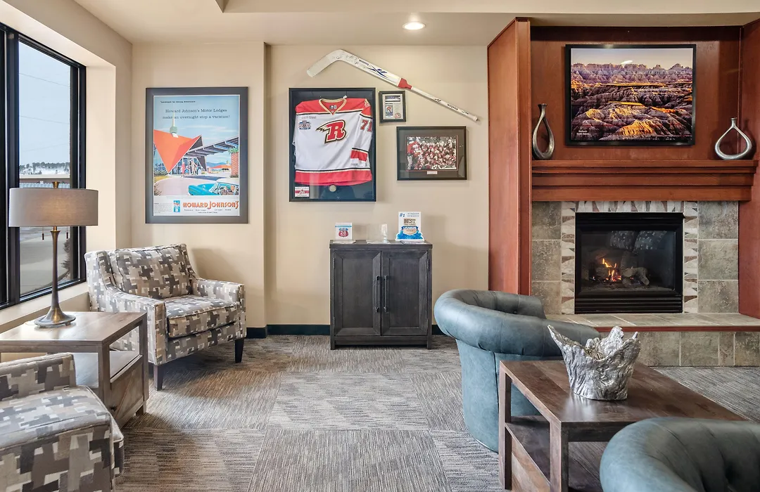 Elevation Inn & Suites, Trademark Collection By Wyndham Downtown Rapid City- Walking Distance To The Monument-1