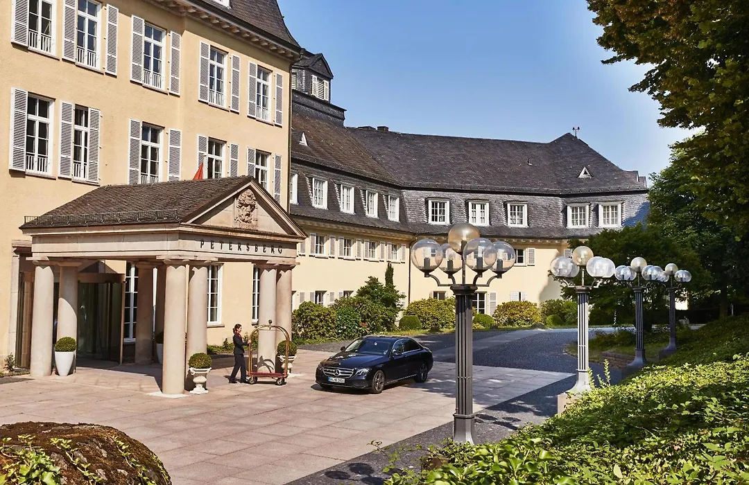 Steigenberger Icon Grandhotel & Spa Petersberg-1