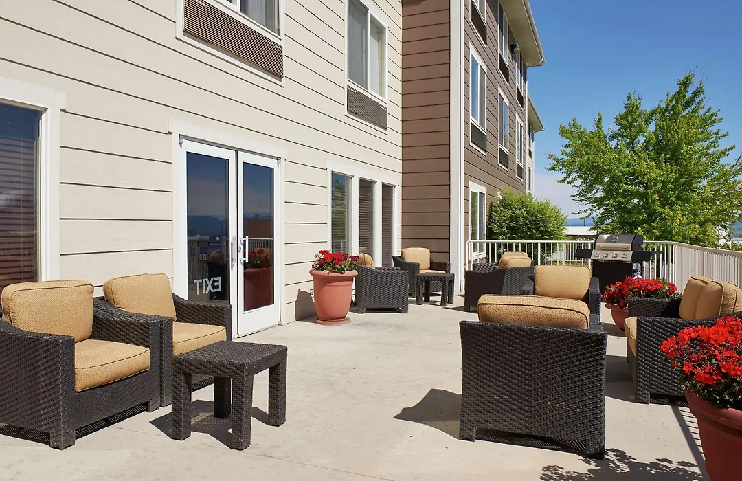 Hampton Inn Helena-1