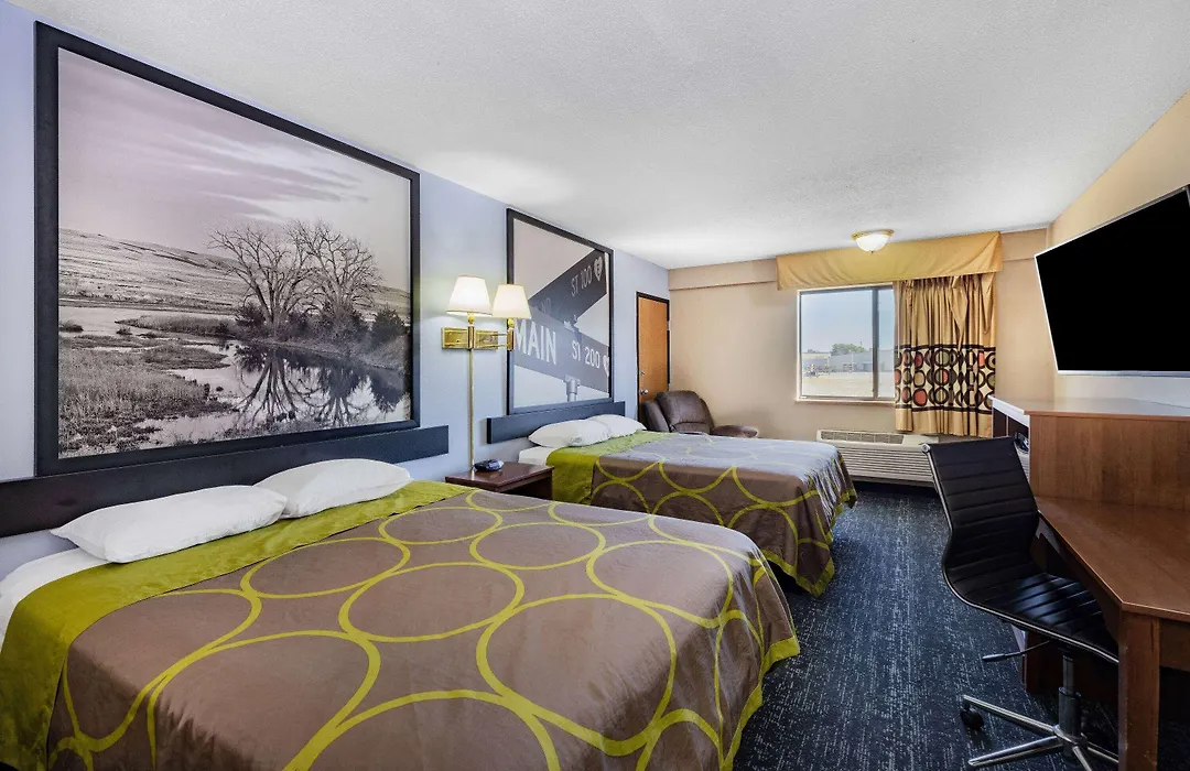 Super 8 By Wyndham Valentine Ne-1