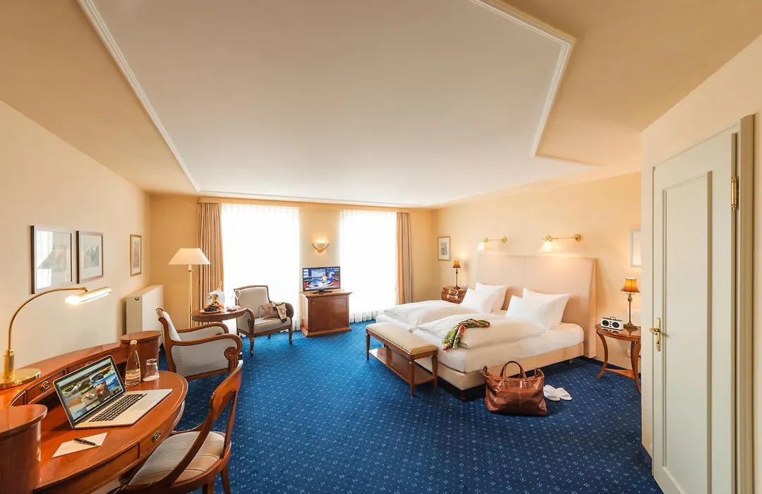 Hotel Erbprinz - Gourmet & Spa-1