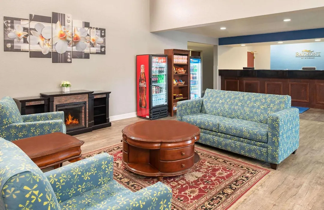 Baymont Toledo Airport Hotel Swanton-1