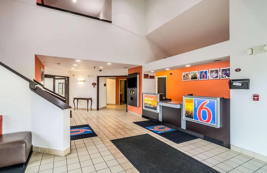 Motel 6-Harvey, Il-1