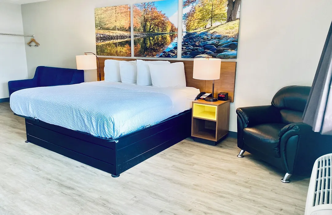 Days Inn By Wyndham Ardmore-1