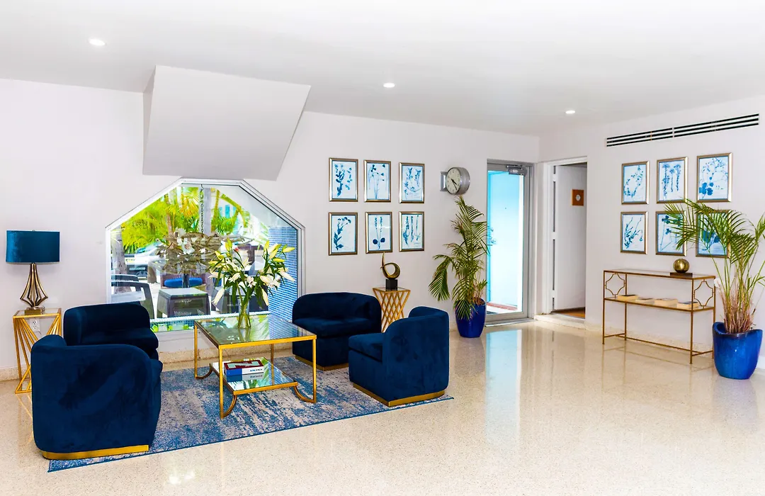 Aqua Hotel & Suites-1