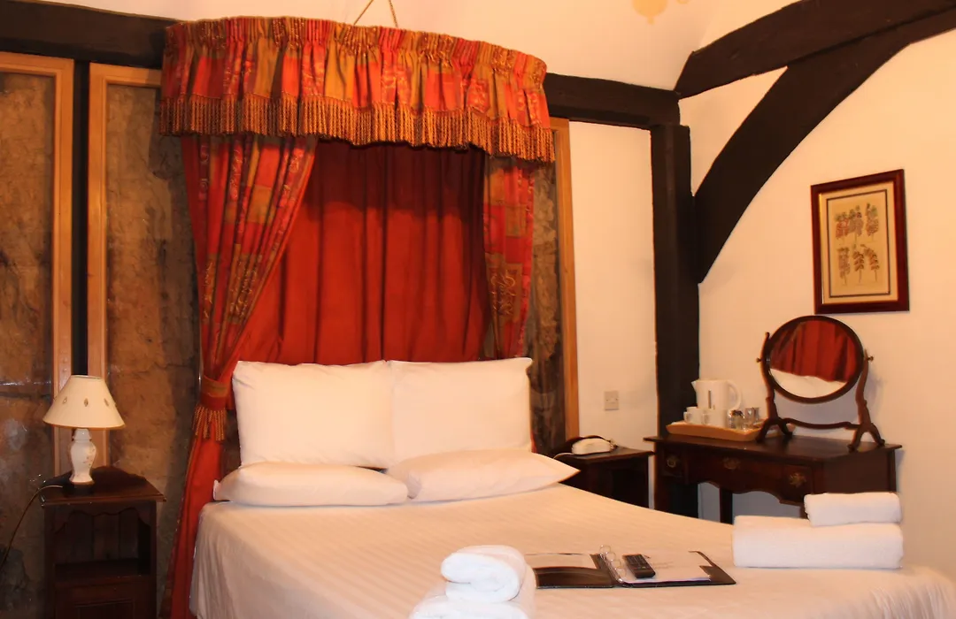 Brook Red Lion Hotel-1