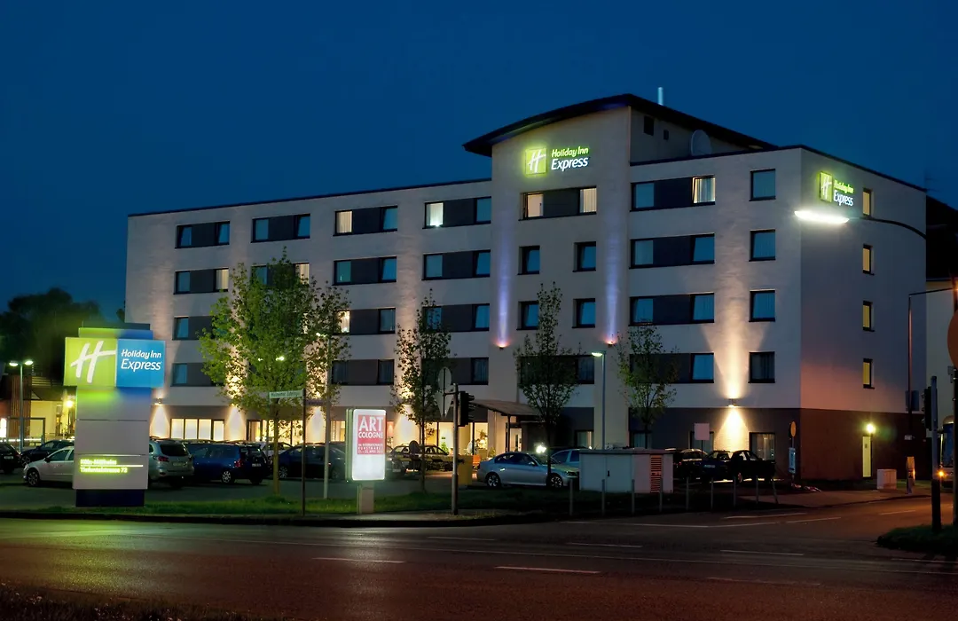 Holiday Inn Express Cologne Muelheim By Ihg-1