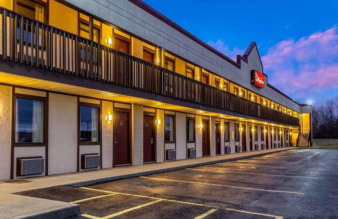 Red Roof Inn Scottsburg-1