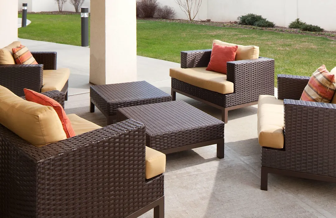 Courtyard By Marriott Lebanon-1
