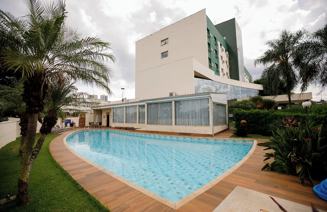 Comfort Suites Londrina-1