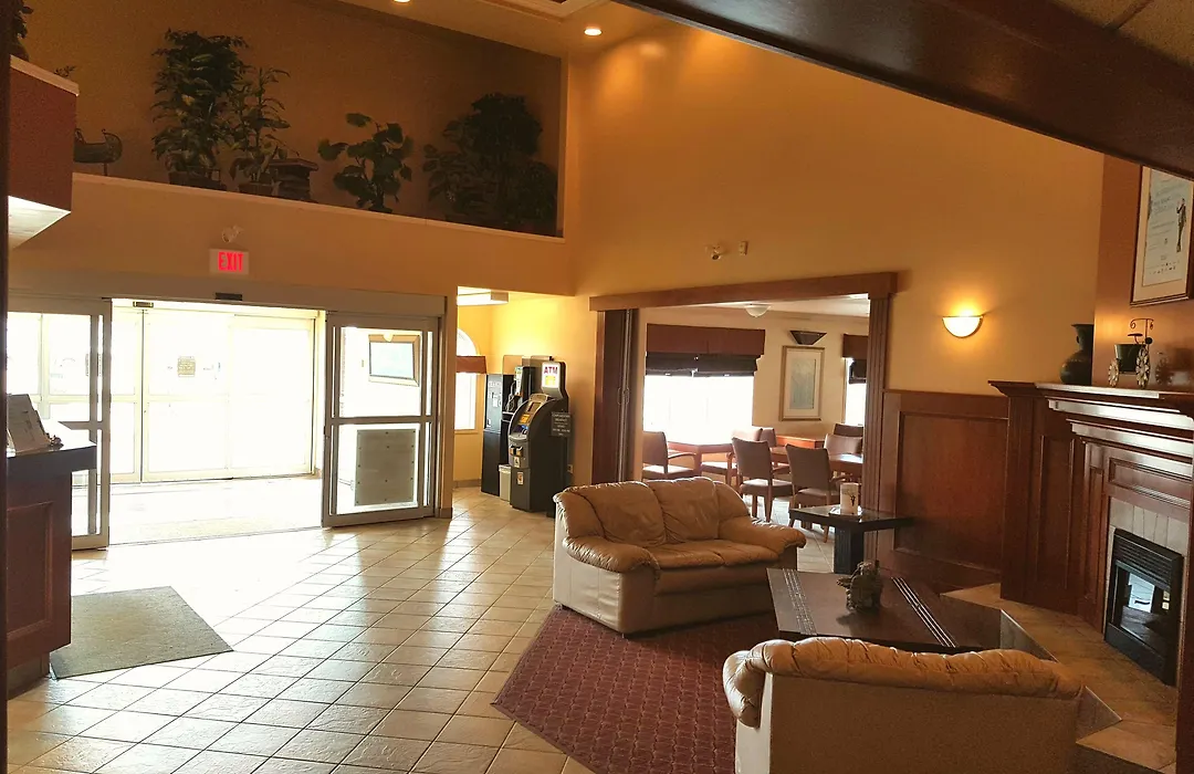 Super 8 By Wyndham Fort Nelson Bc-1
