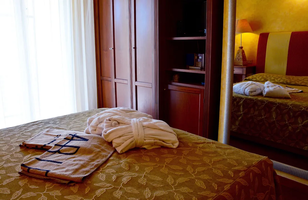 Ambienthotels Panoramic-1