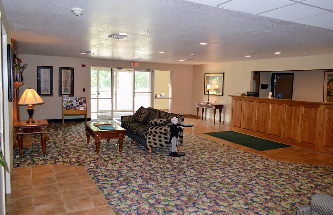 Colfax Inn By Marifah-1