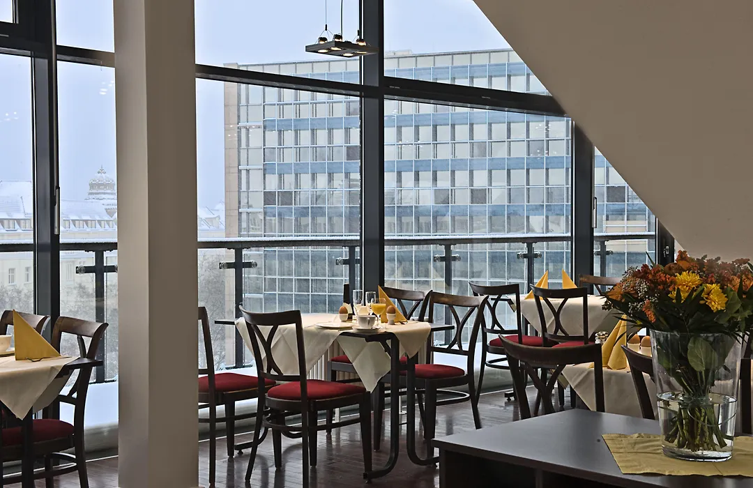 Come Inn Berlin Kurfuerstendamm-1