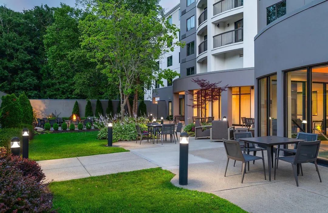 Courtyard By Marriott Providence Lincoln-1