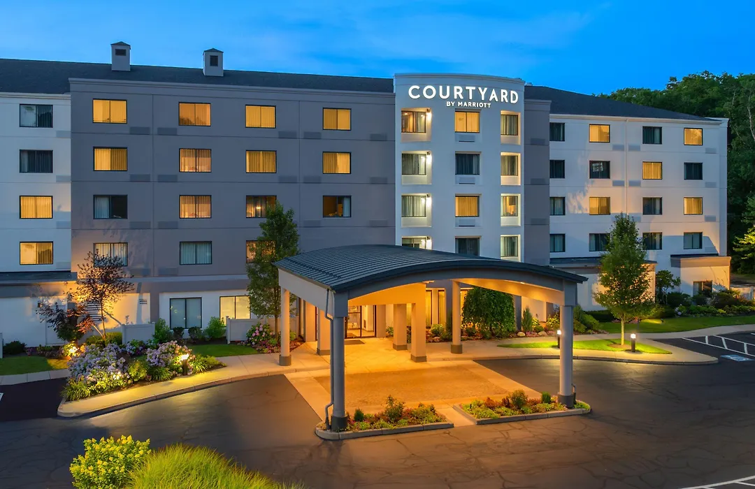 Courtyard By Marriott Providence Lincoln-1
