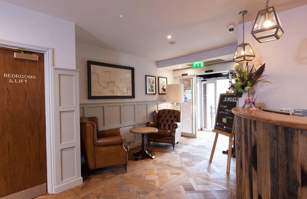 The White Hart Hotel-1