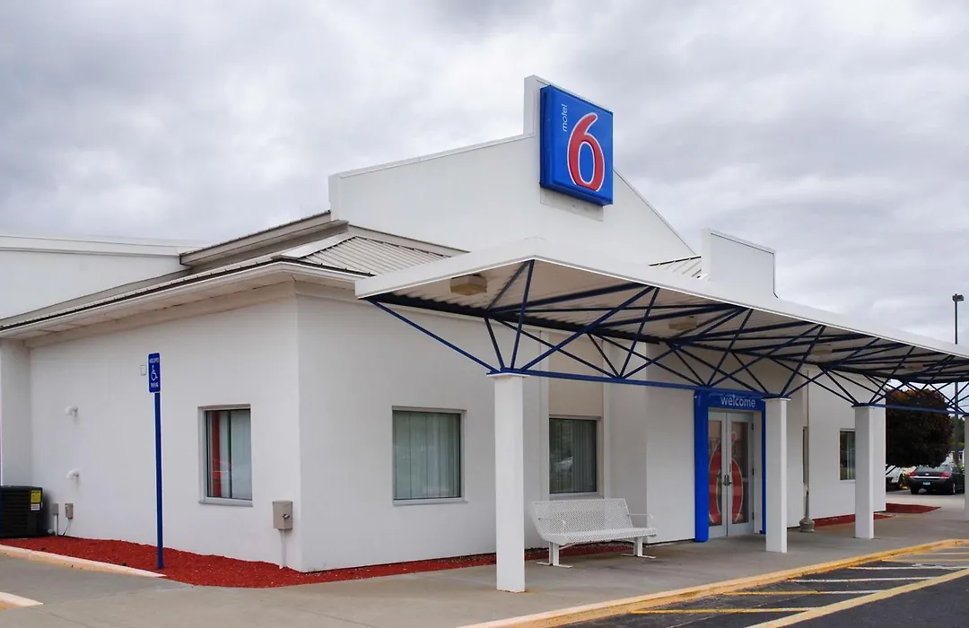 Motel 6-Seekonk, Ma - Providence East-1
